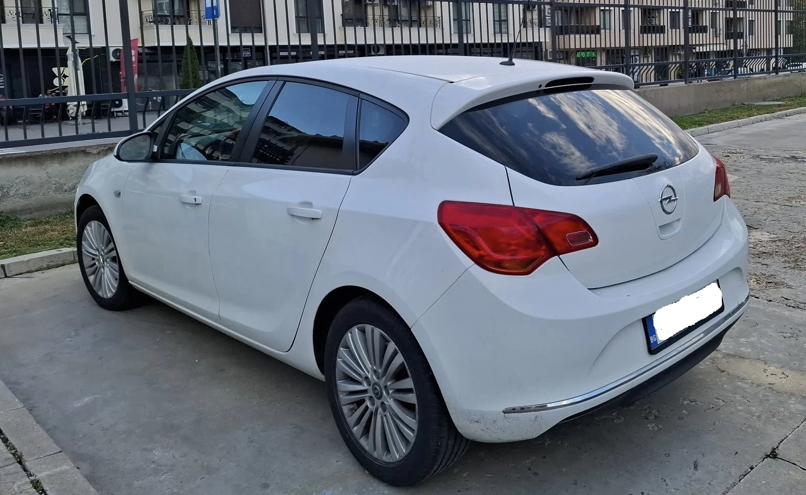 Opel Astra 1.6 , снимка 4 - Автомобили и джипове - 55157067