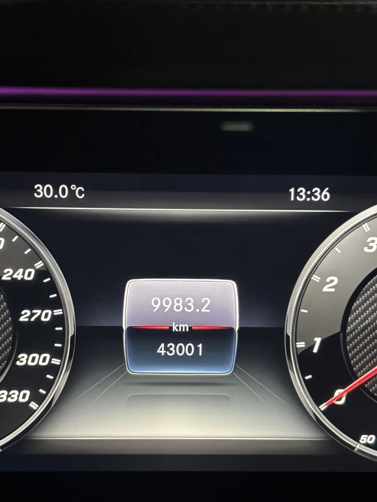 Mercedes-Benz E 63 AMG ���* BURMESTER* �����* HUD* 360* ������ ���� | Mobile.bg � ����������� 8