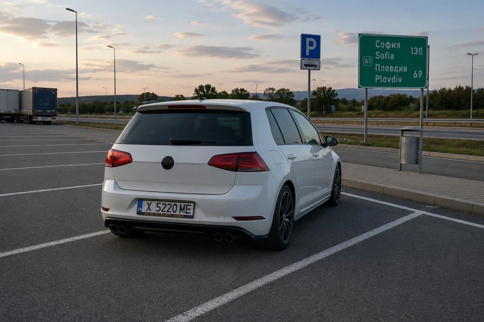 VW Golf, снимка 7 - Автомобили и джипове - 55410967