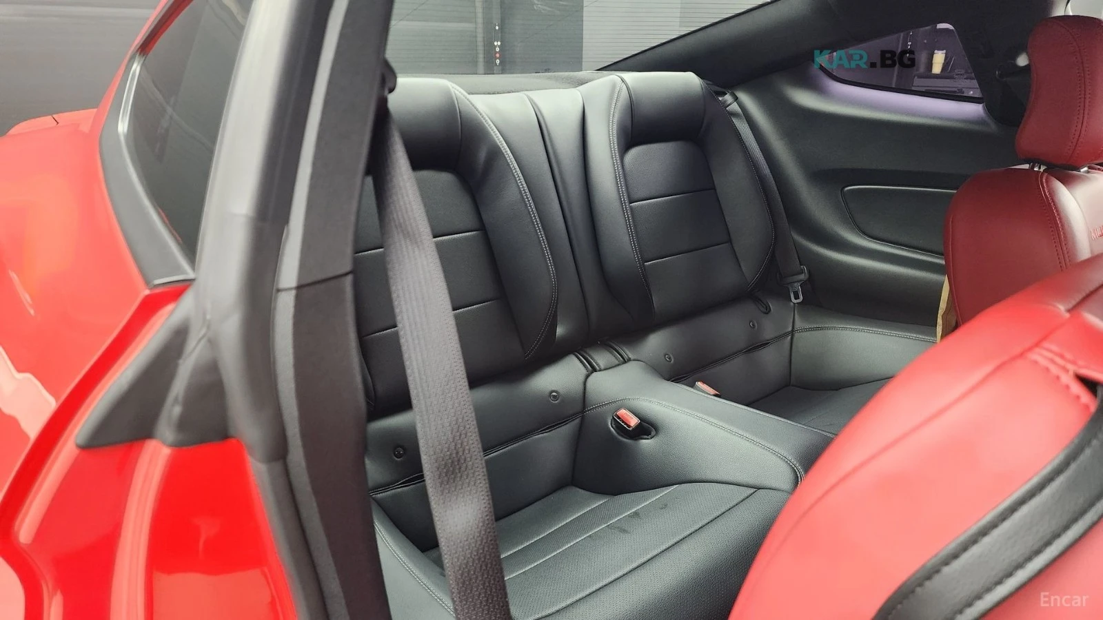 Ford Mustang 2.3* ПОДГРЕВ* ОБДУХВАНЕ* NAVI* КОЖА* , снимка 12 - Автомобили и джипове - 55417420