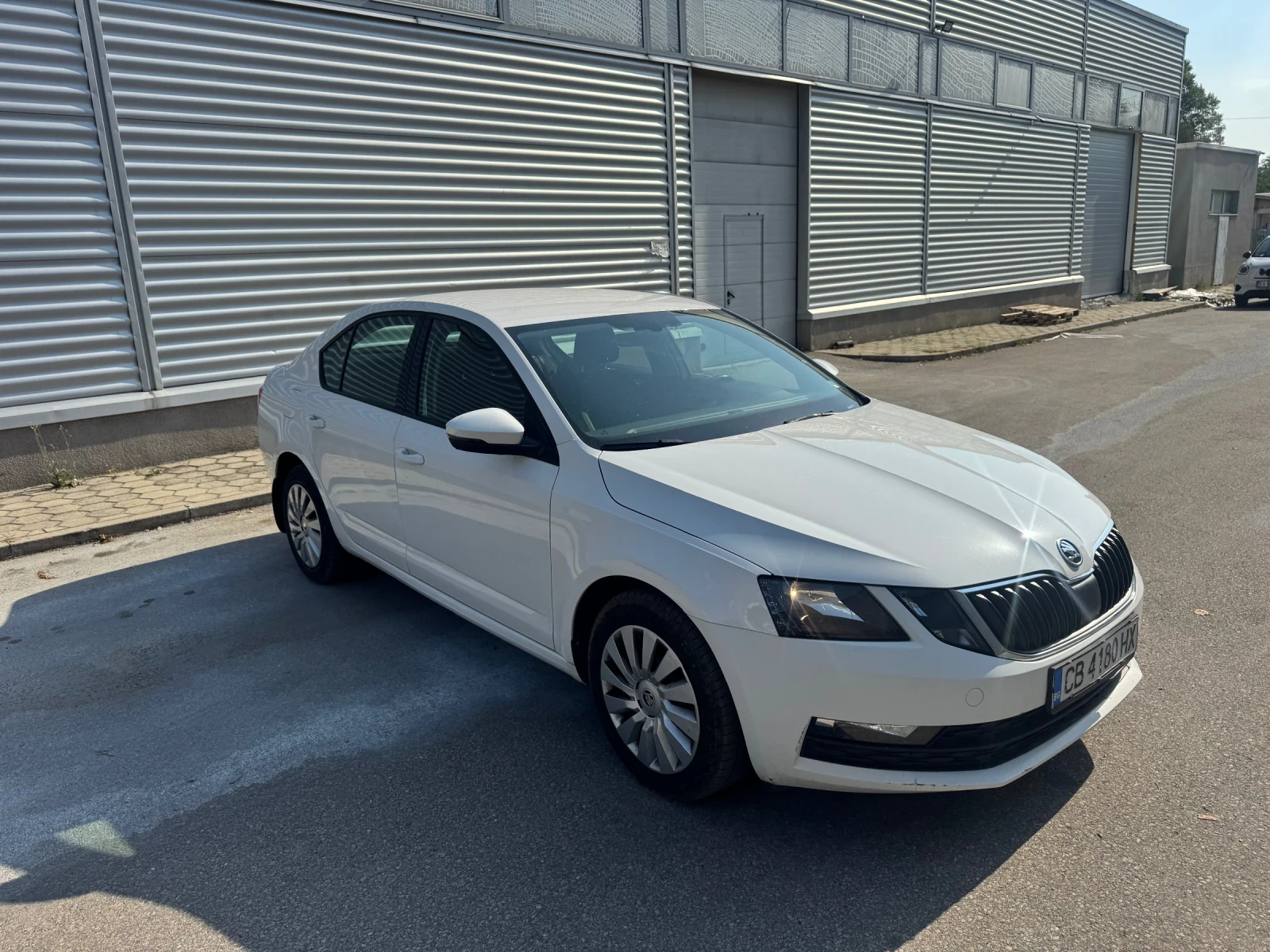Skoda Octavia Octavia 1.6 TDI, снимка 2 - Автомобили и джипове - 56196998