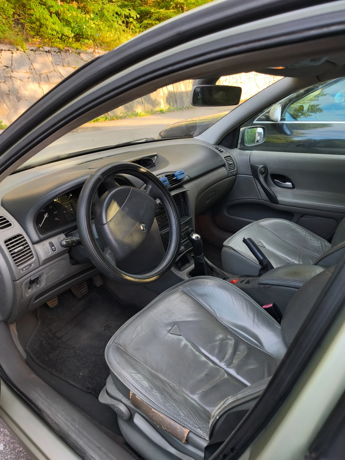 Renault Laguna 1.8 16v, снимка 6 - Автомобили и джипове - 56205338