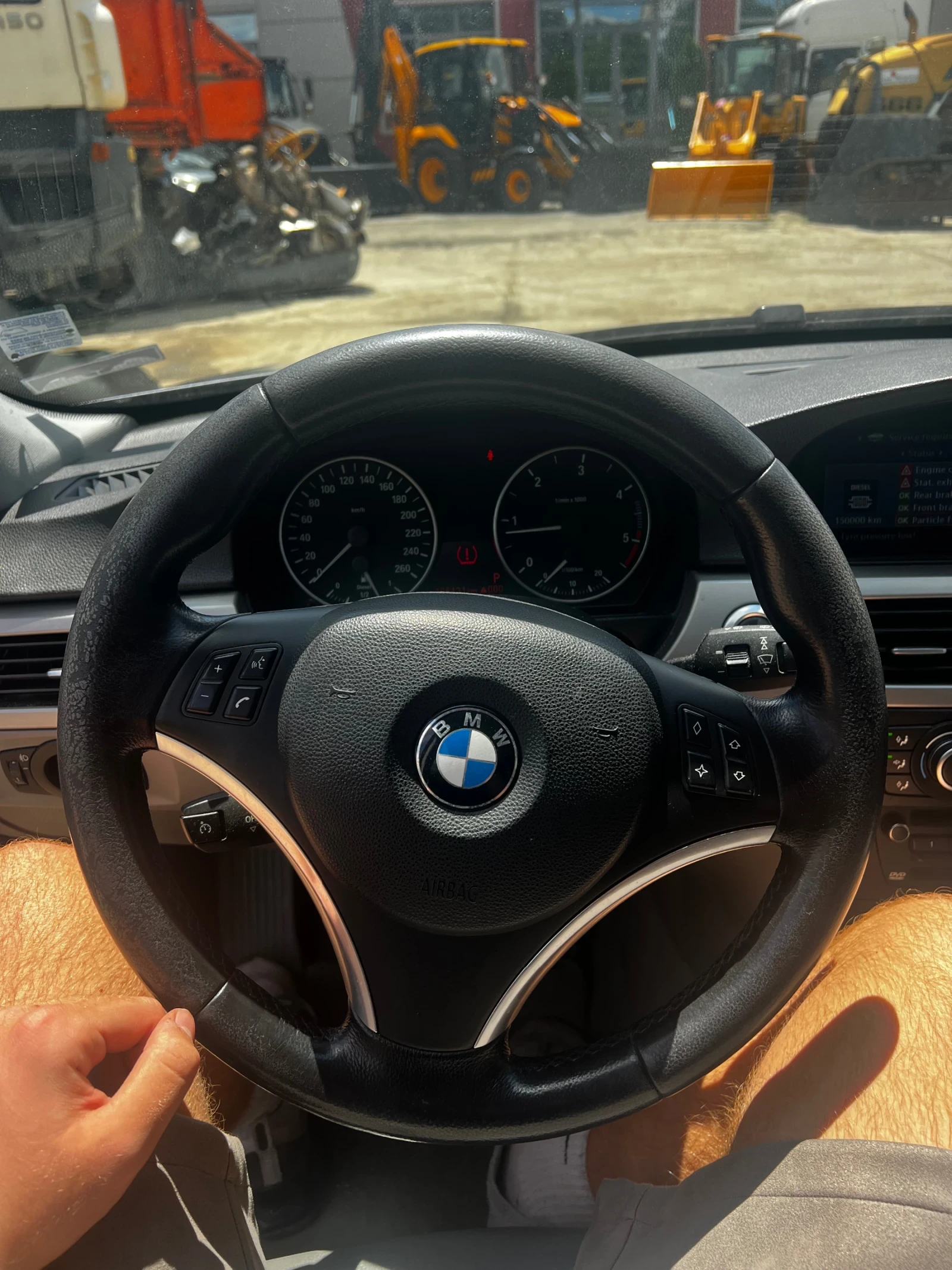 BMW 320, снимка 8 - Автомобили и джипове - 56349434