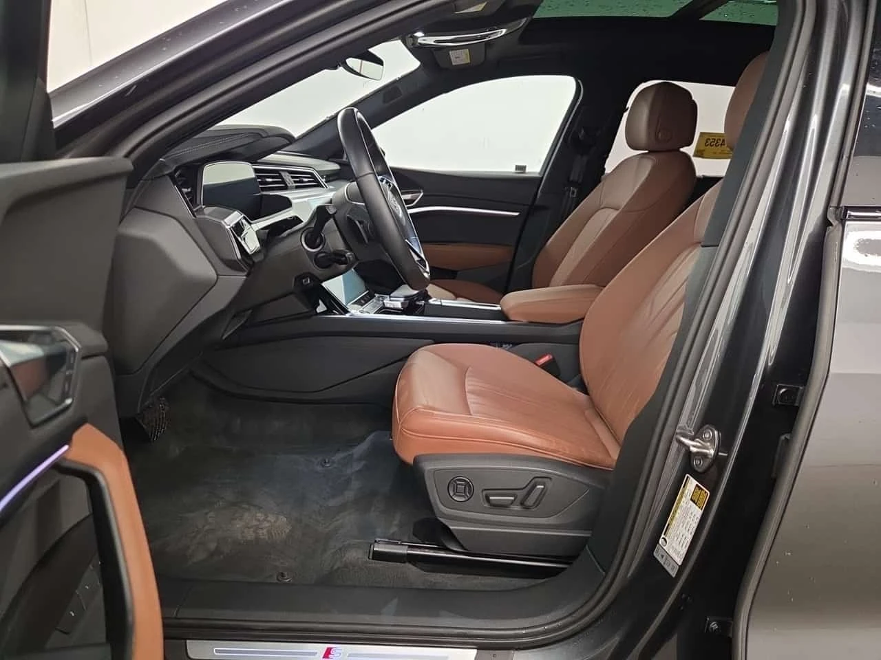 Audi E-Tron * TECHNIK * BLIND SPOT * ��������� * ������� *  | Mobile.bg � ����������� 6