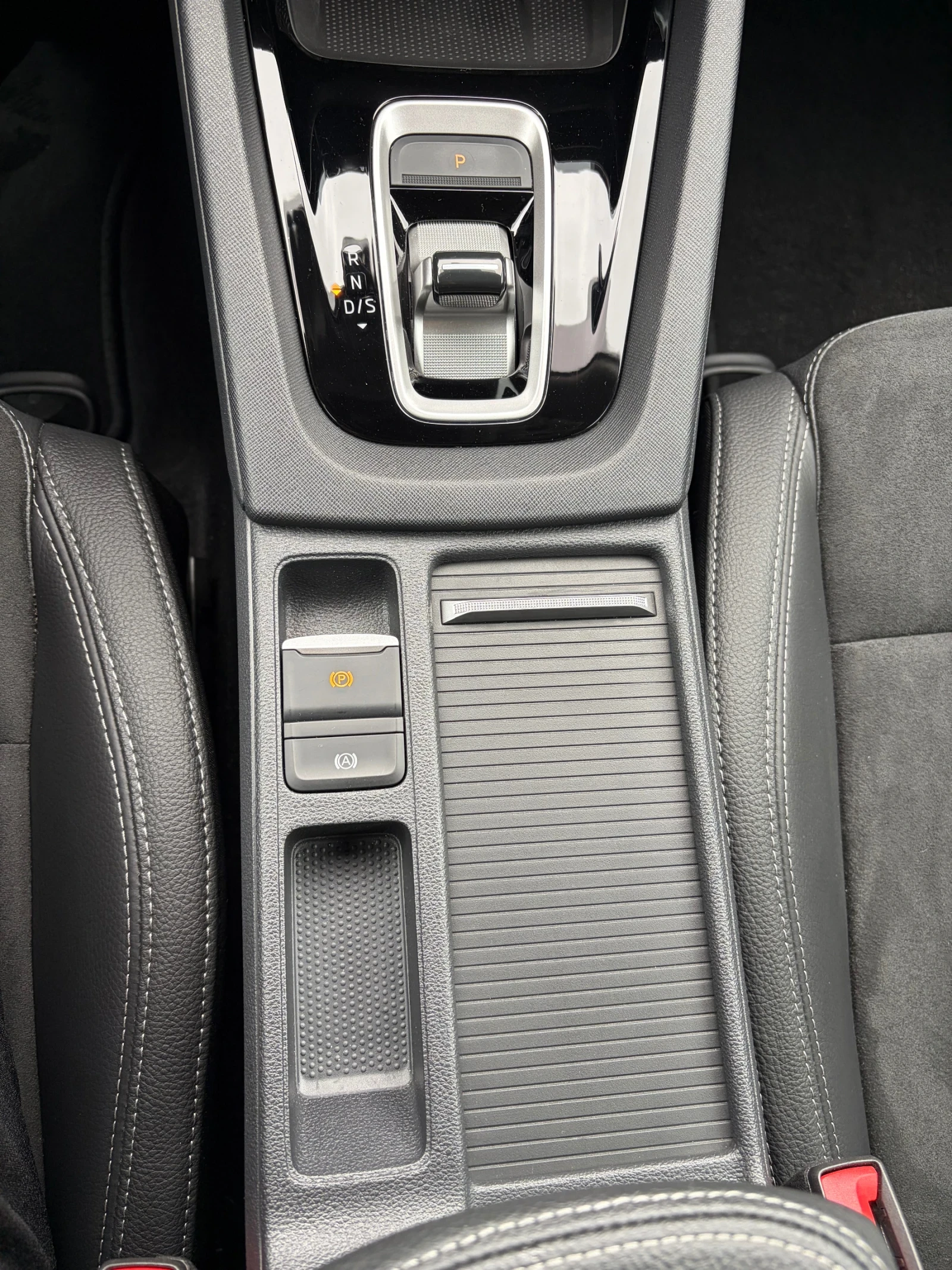 Skoda Octavia Едишън 130, снимка 10 - Автомобили и джипове - 56736319