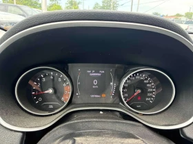 Jeep Compass * Upland Edition * CARFAX * ОПЦИЯ ЗА ФИНАНСИРАНЕ, снимка 8
