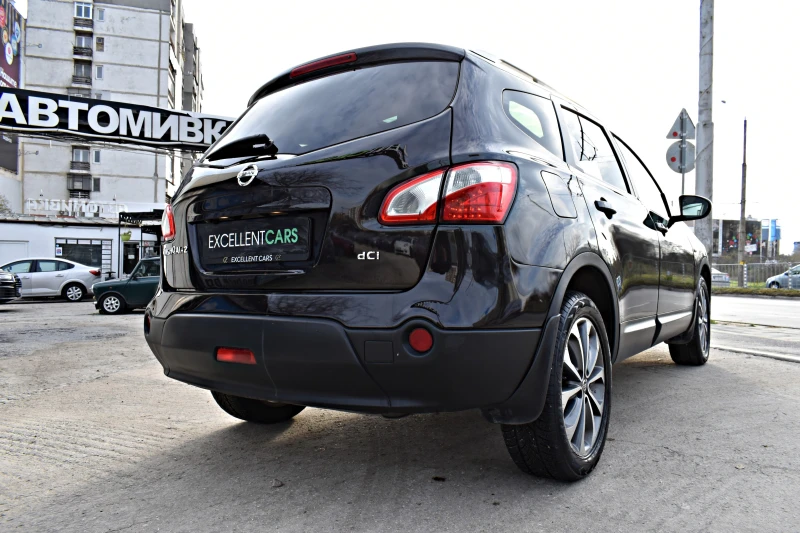 Nissan Qashqai 2.0D* 4x4* 6+ 1* AUTOMAT* CAMERA* BOSE* PANORAMA, снимка 3 - Автомобили и джипове - 48278688