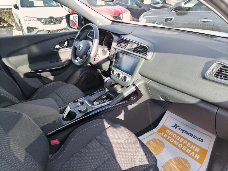 Renault Kadjar 1.3 TCe 140к.с. EDC/ZEN, снимка 14 - Автомобили и джипове - 48771961