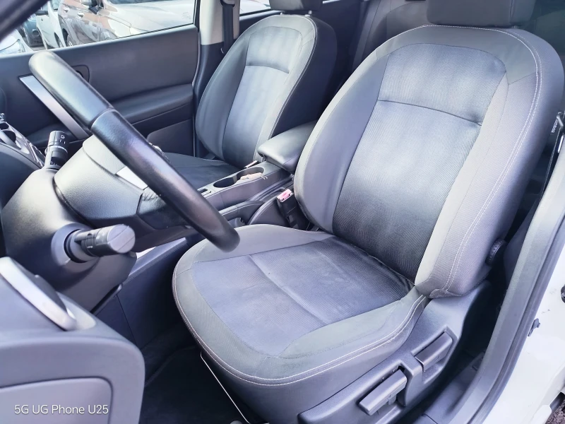 Nissan Qashqai 1.6i ACENTA PLUS, снимка 9 - Автомобили и джипове - 52494625