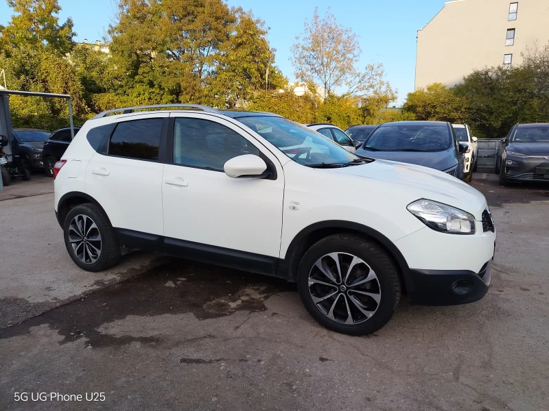 Nissan Qashqai 1.6i ACENTA PLUS, снимка 5 - Автомобили и джипове - 52494625