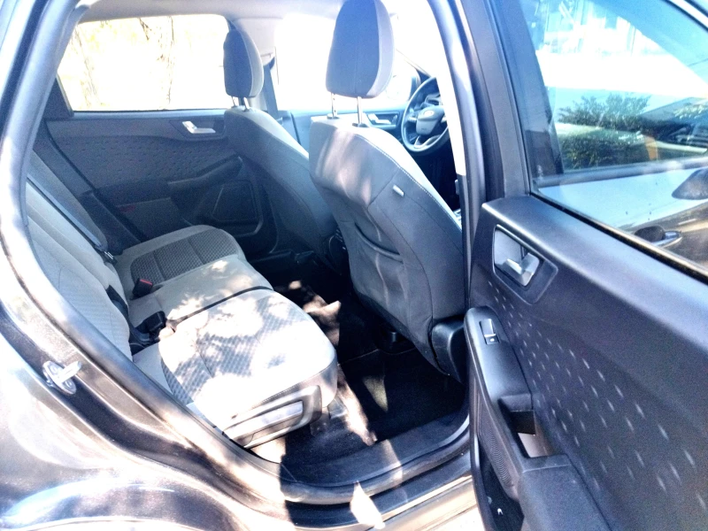 Ford Escape модел 2021-2026, снимка 6 - Автомобили и джипове - 53140157