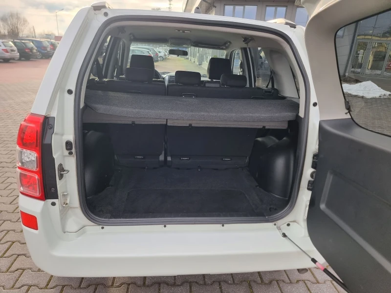 Suzuki Grand vitara 1.9 DDIS, снимка 14 - Автомобили и джипове - 53240918
