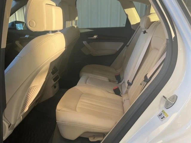 Audi Q5 Digital* Камера* Matrix* 8ZFПодгрев* keyless* Blin, снимка 9 - Автомобили и джипове - 48216884