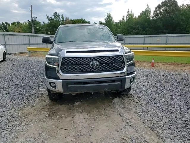 Toyota Tundra 5.7l Sr5, снимка 13 - Автомобили и джипове - 56042863