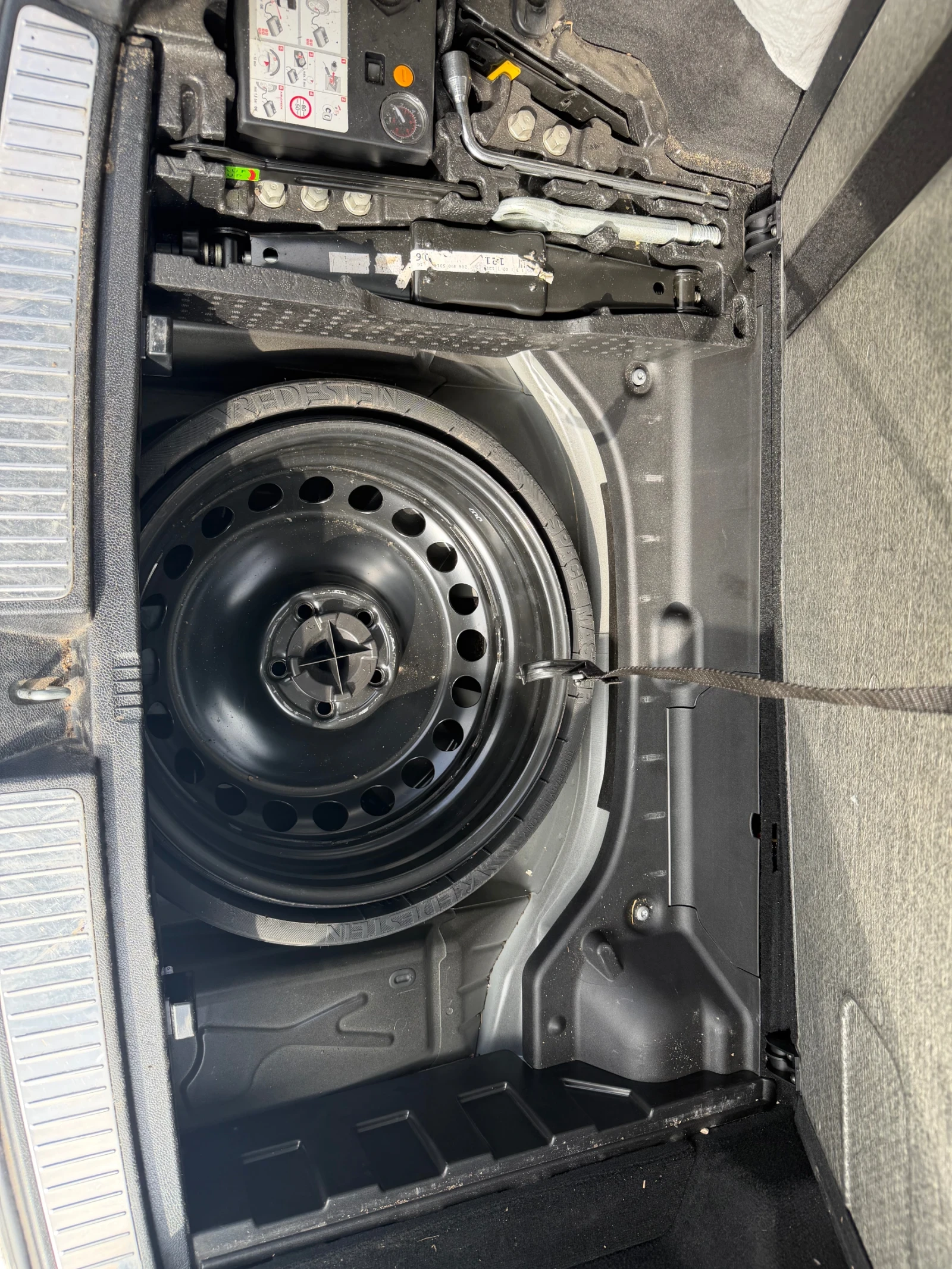 Mercedes-Benz GLK Закупена от балкан стар сменени вериги сервиги  - изображение 9