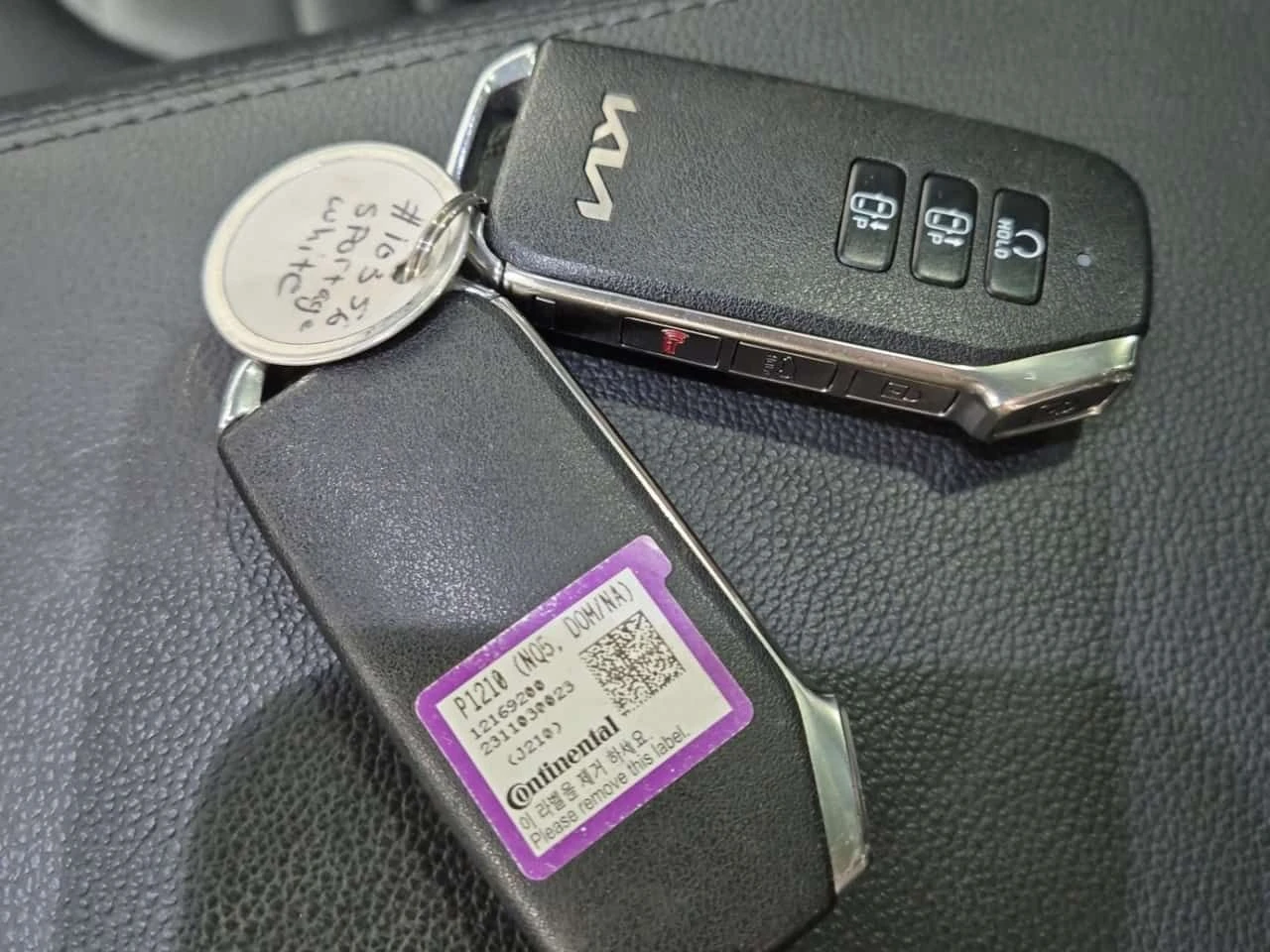 Kia Sportage * SX * CARFAX * ��������� * 2 ����� * �������� | Mobile.bg � ����������� 8