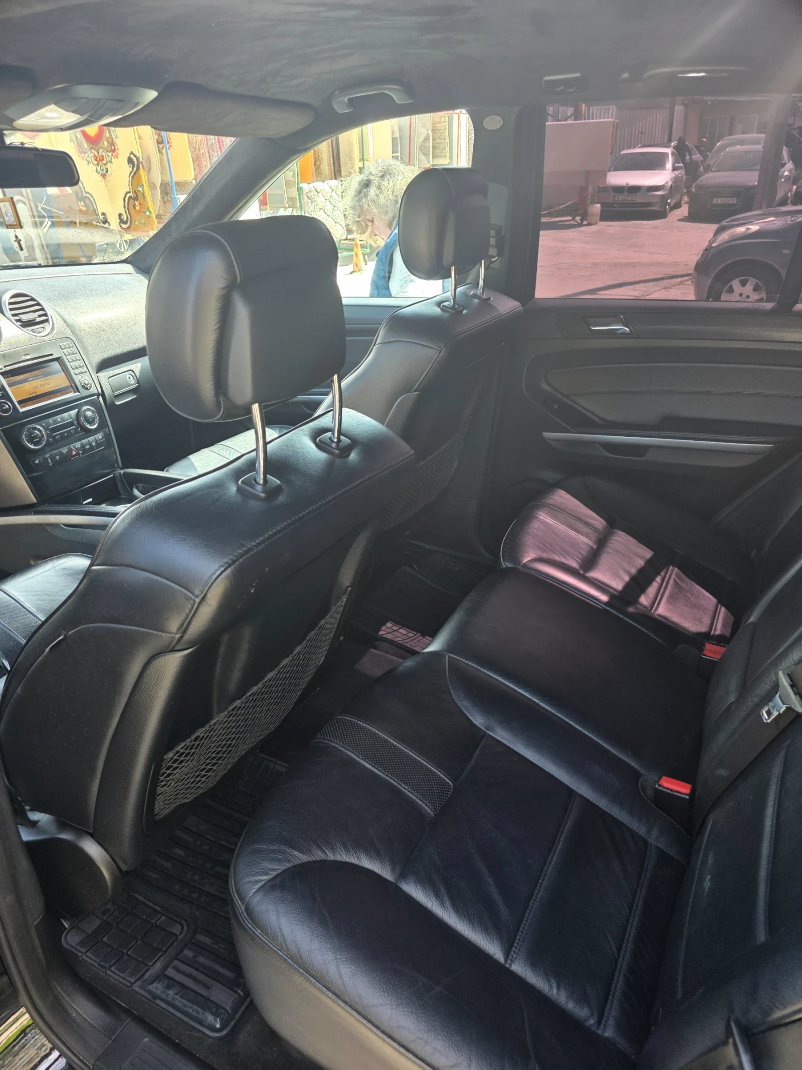 Mercedes-Benz ML 320, снимка 6 - Автомобили и джипове - 54218210