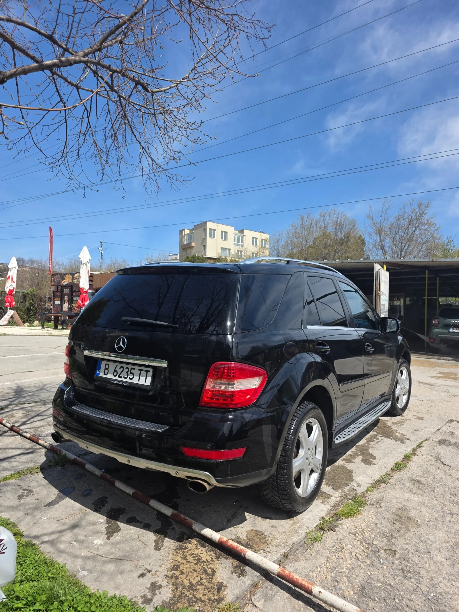 Mercedes-Benz ML 320, снимка 2 - Автомобили и джипове - 54218210