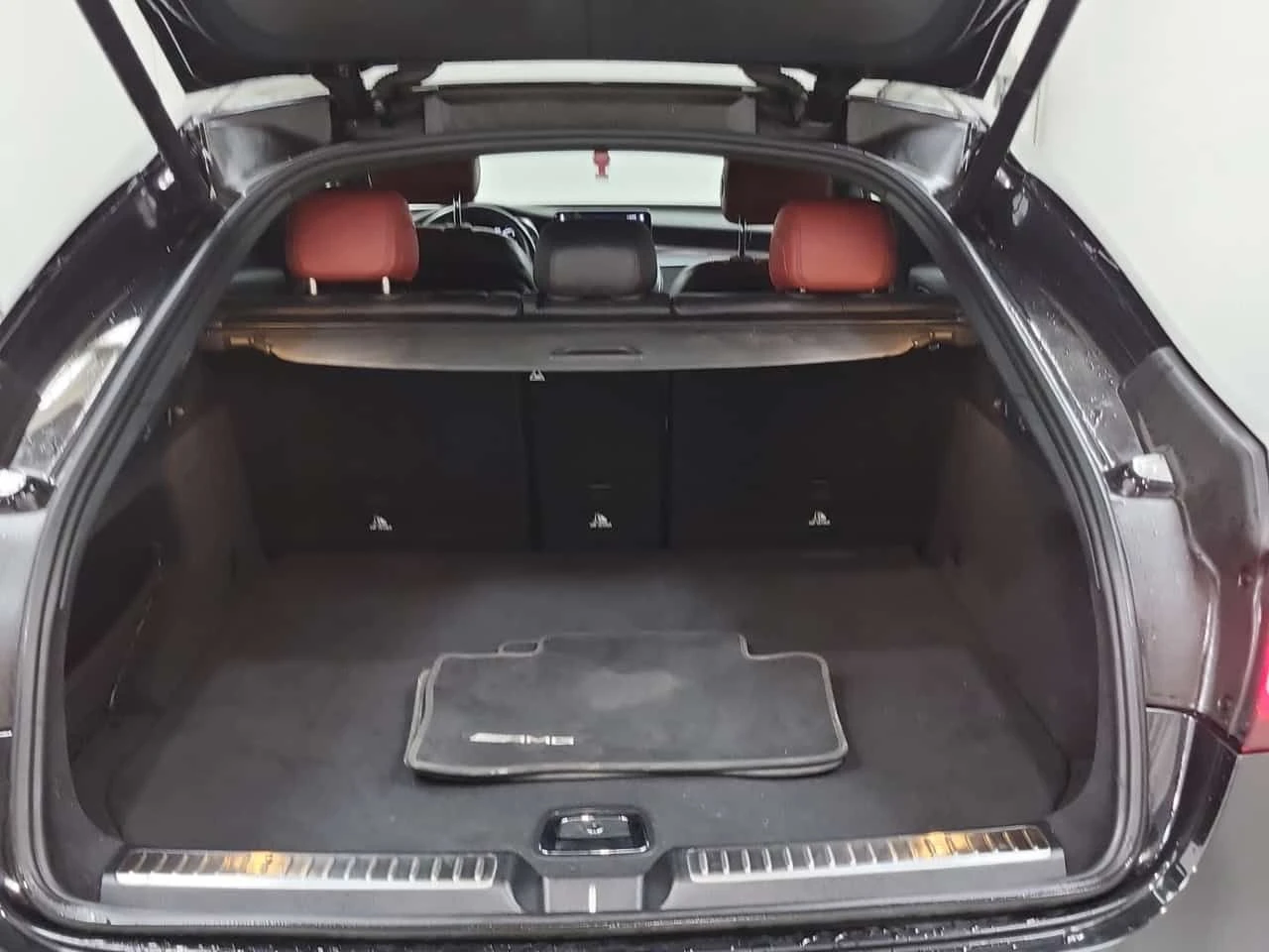 Mercedes-Benz GLC 300 4MATIC* DISTRONIC* AMBIENTNO* PANO*  | Mobile.bg � ����������� 13