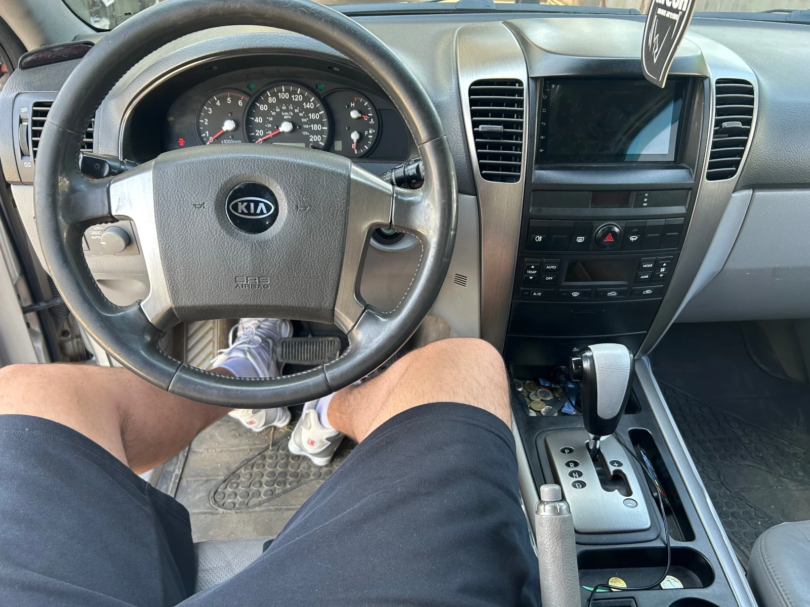 Kia Sorento, снимка 4 - Автомобили и джипове - 54817792