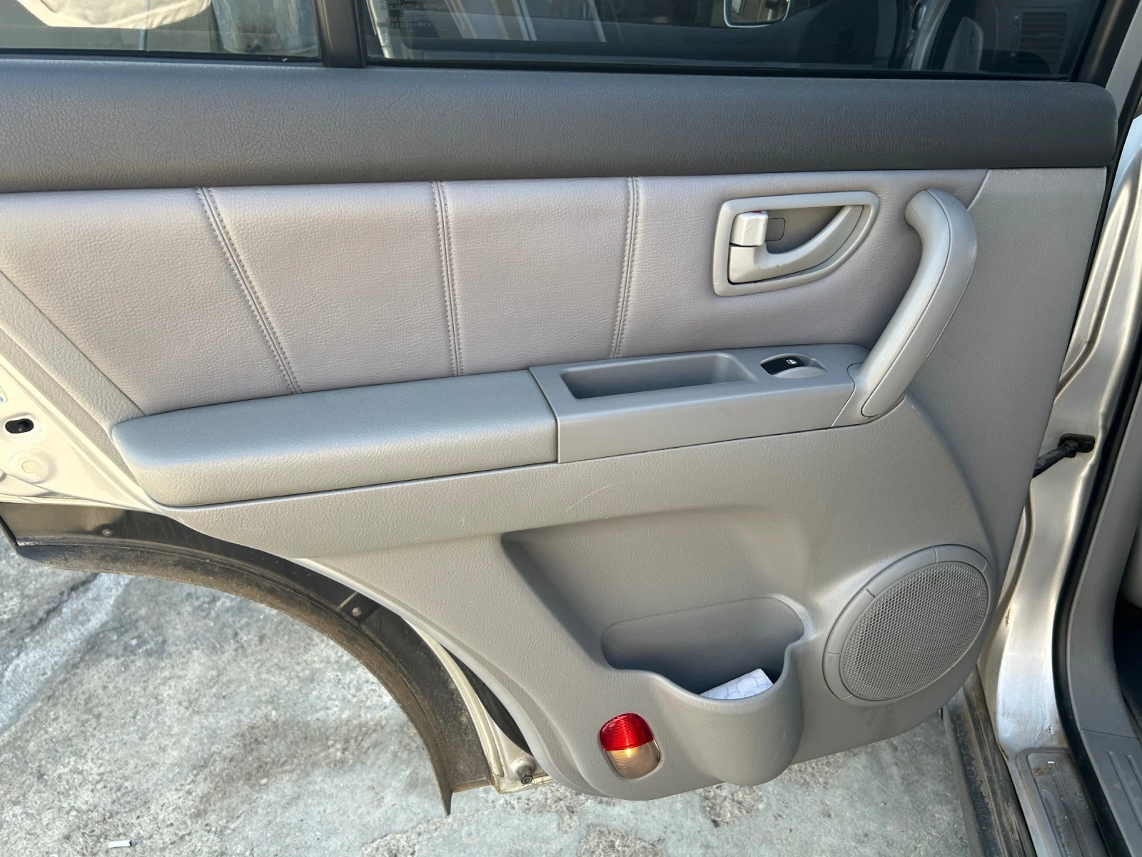 Kia Sorento, снимка 10 - Автомобили и джипове - 54817792