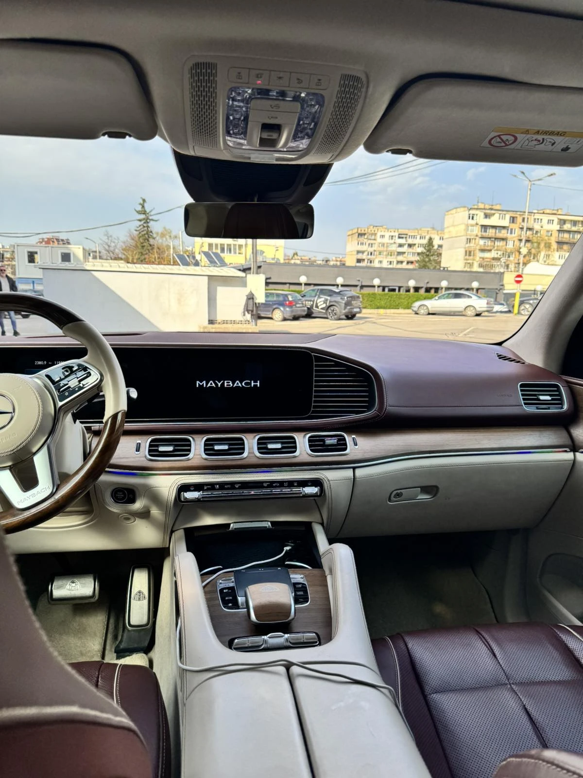 Mercedes-Benz GLS 600 Maybach, снимка 9 - Автомобили и джипове - 55297145