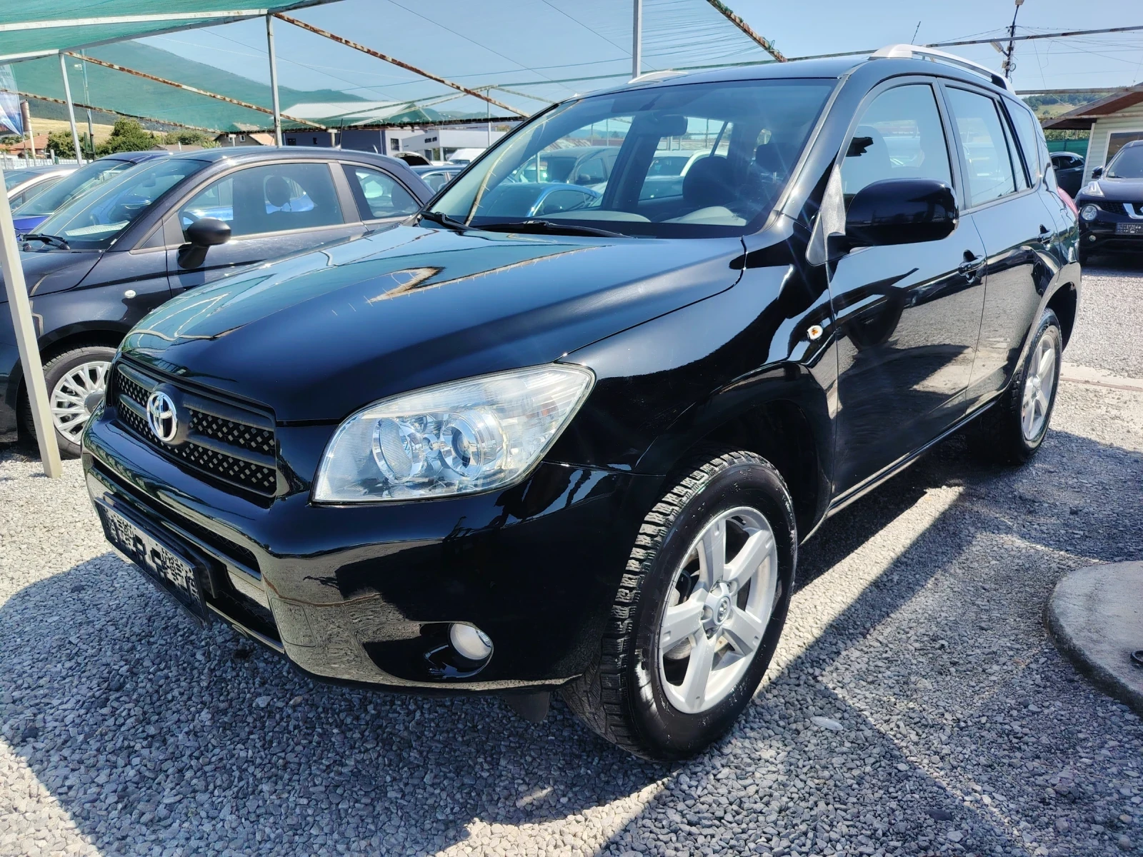 Toyota Rav4 2.0 Vvti 4x4, снимка 2 - Автомобили и джипове - 55425377