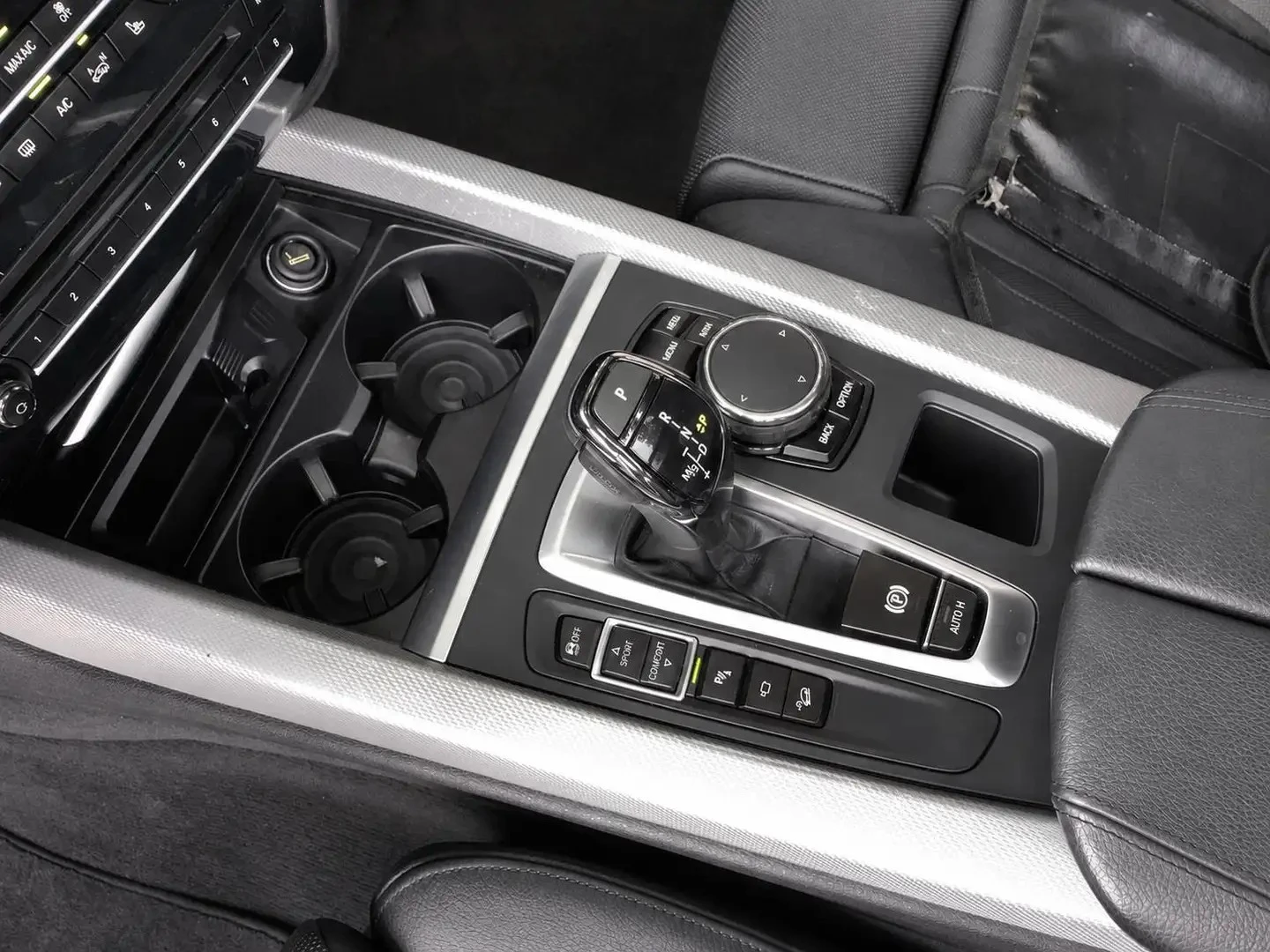 BMW X5 50i M Sport Premium ЦЕНА ДО БЪЛГАРИЯ АВТОКРЕДИТ, снимка 14 - Автомобили и джипове - 55562721