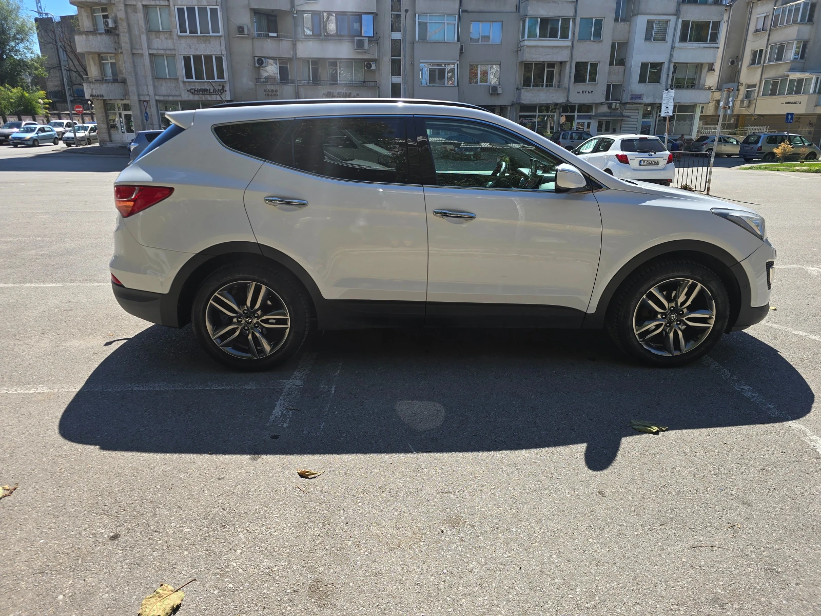 Hyundai Santa fe 4WD AUTOMATIC   PANORAMA   7 МЕСТА   КОЖА   SELF P, снимка 6 - Автомобили и джипове - 56161677