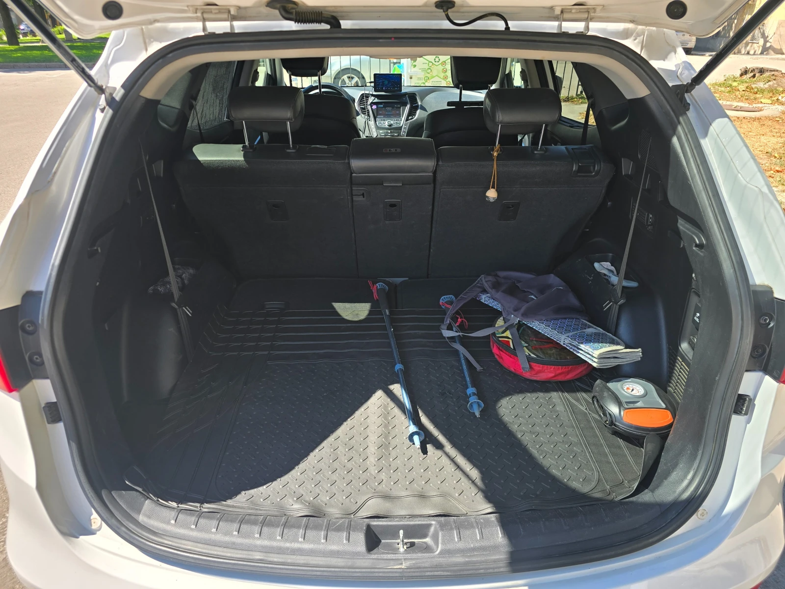 Hyundai Santa fe 4WD AUTOMATIC   PANORAMA   7 МЕСТА   КОЖА   SELF P, снимка 12 - Автомобили и джипове - 56161677