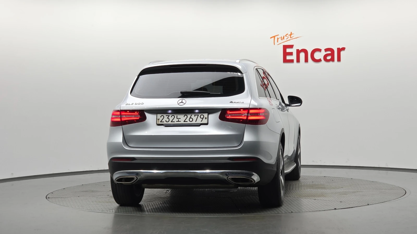 Mercedes-Benz GLC GLC300 4MATIC | Кожа | Memory | LED, снимка 4 - Автомобили и джипове - 55664125