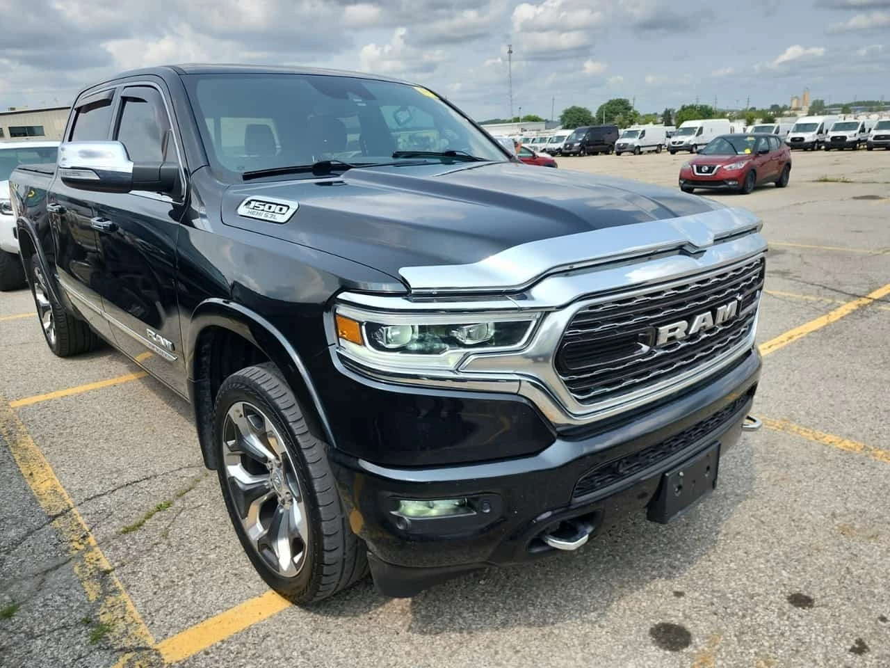 Dodge RAM 1500 LIMITED * 4x4 5.7 V8 * ОБДУХВАНЕ ОТЗАД * CARFAX * , снимка 2 - Автомобили и джипове - 55773566
