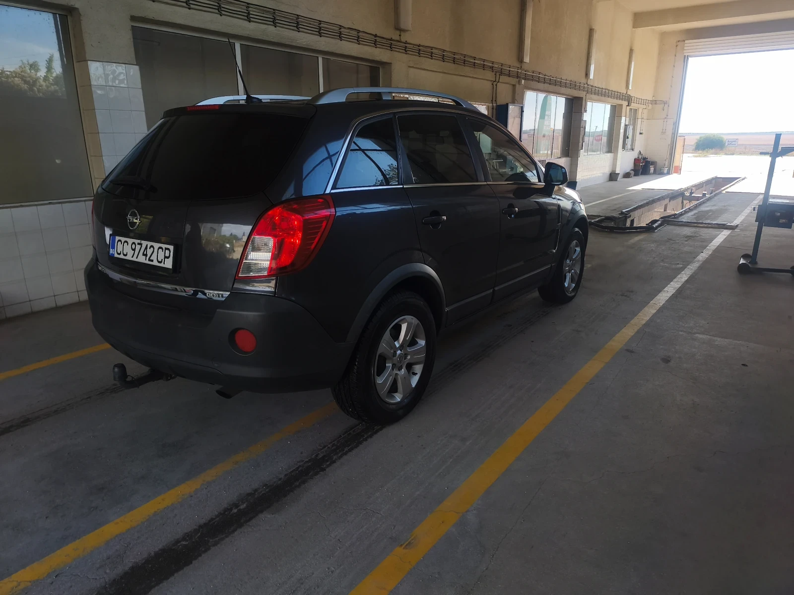 Opel Antara 2.0-163кс., снимка 10 - Автомобили и джипове - 56540767
