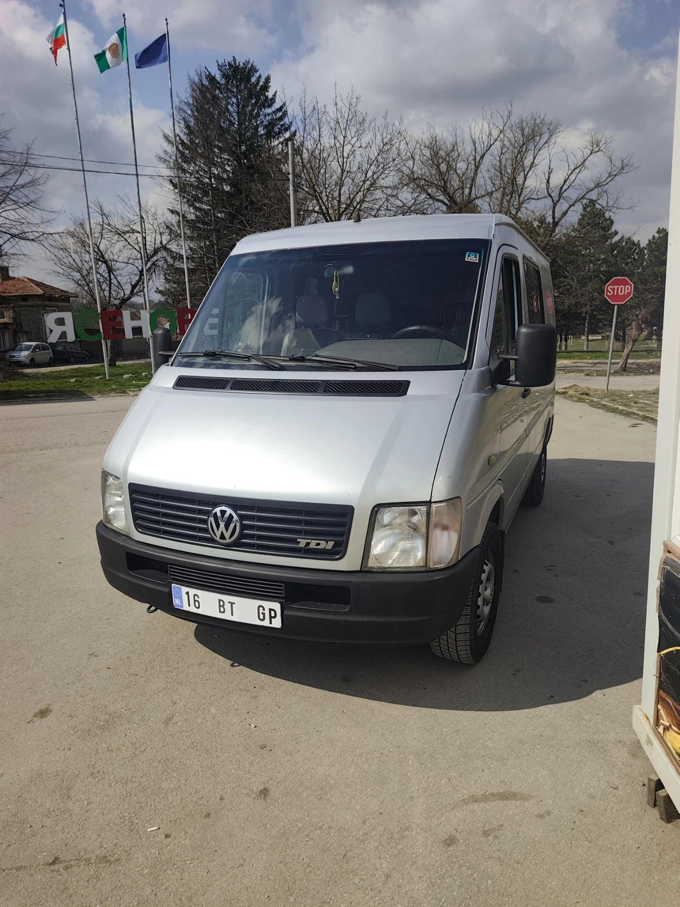 VW Lt VW LT 35 -2.5TD?  | Auto.bg — изображение 1