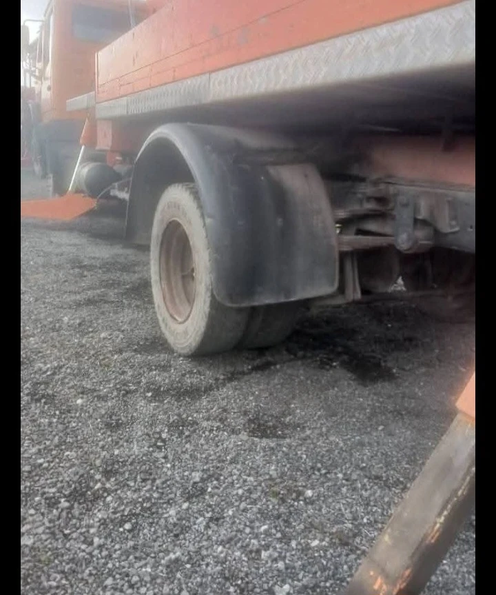 Mercedes-Benz 814 Автовишка 19.5 метра, снимка 9 - Камиони - 53498855