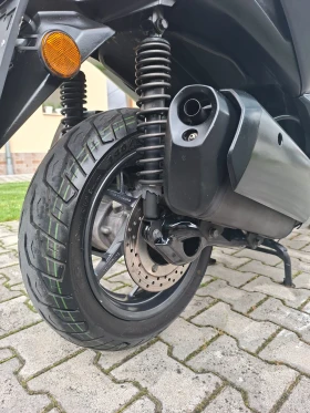 Yamaha X-max 300 ABS TC, снимка 12