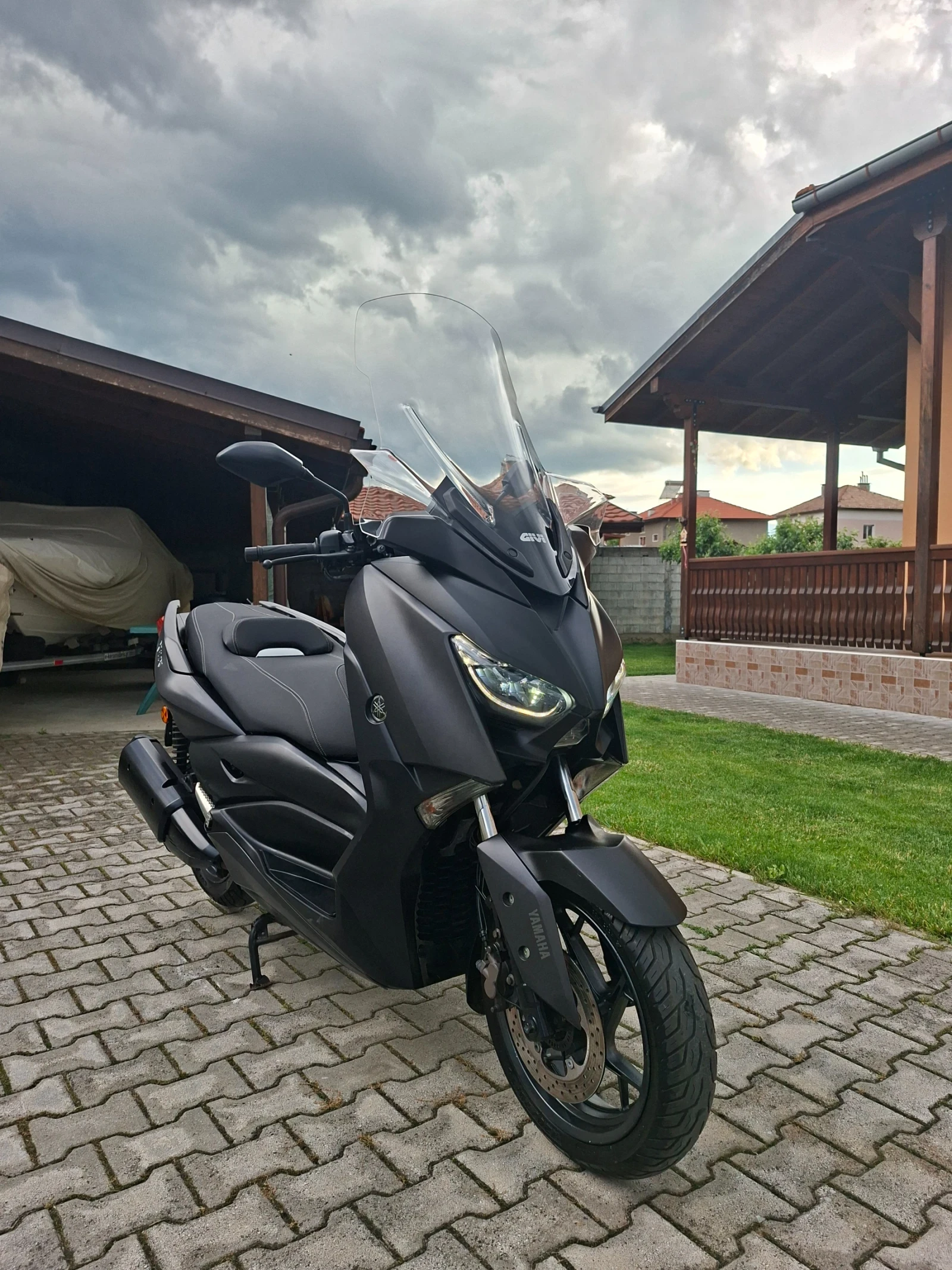 Yamaha X-max 300 ABS TC