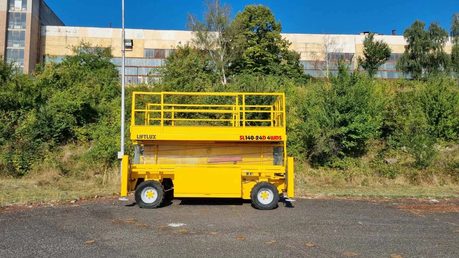  Liftlux SL 140-24  4x4 | Mobile.bg   1