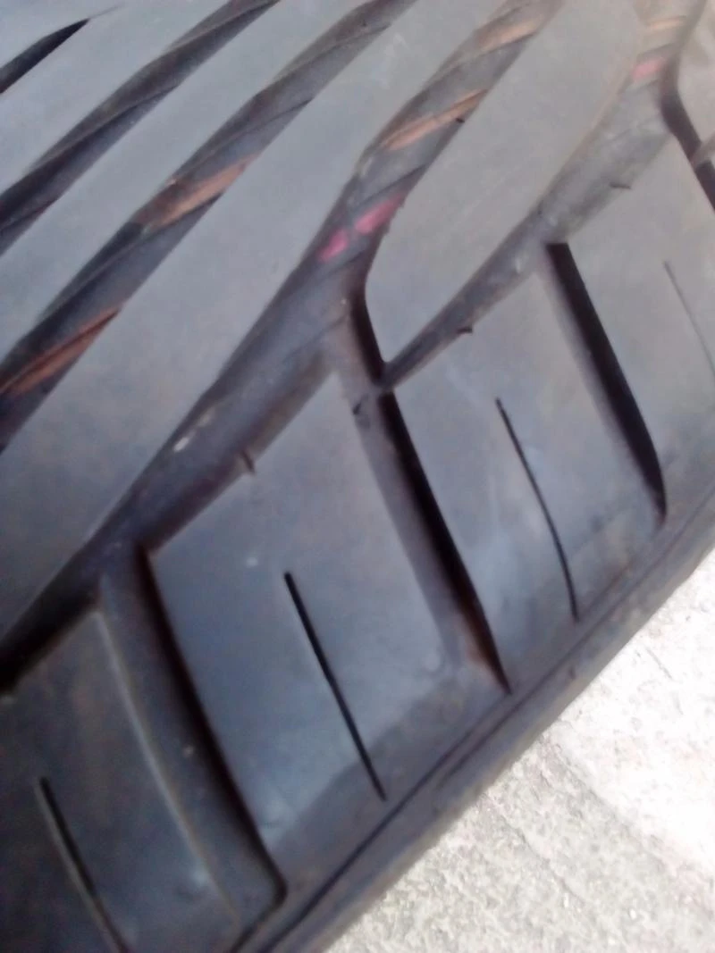 Гуми Летни 225/40R18, снимка 4 - Гуми и джанти - 18699891