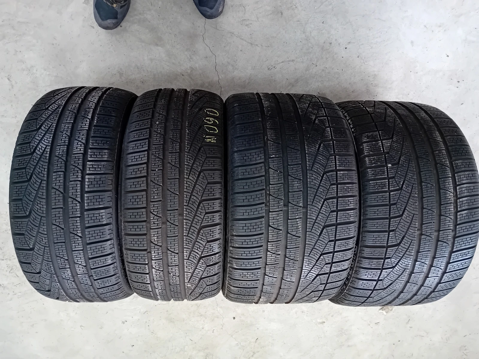  295/30R19 | Mobile.bg   1