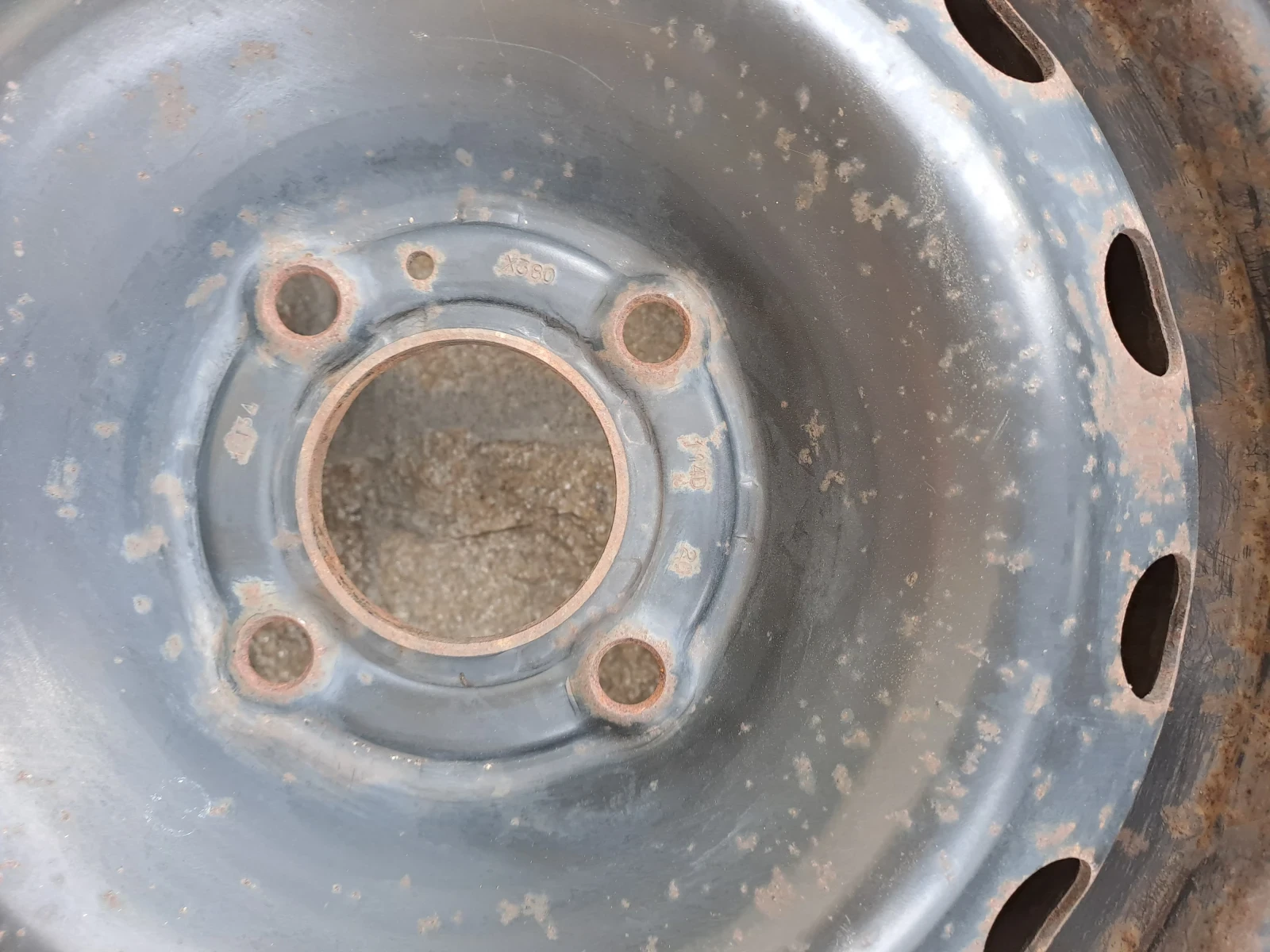 Джанти, снимка 2 - Гуми и джанти - 54146578