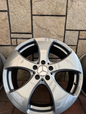 ����� �� �������� �� ������ �� Mercedes-Benz