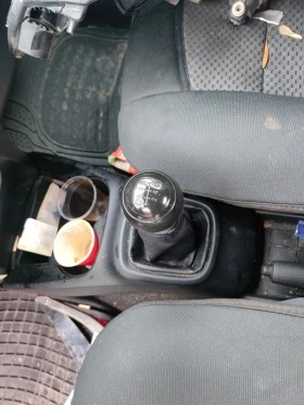 Toyota Yaris 1.4d4d 1NDJ, снимка 9