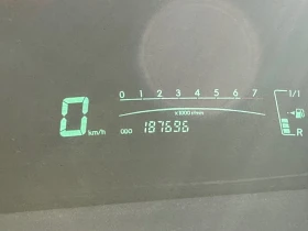 Toyota Yaris, снимка 9