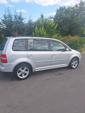 VW Touran 1, 9 105кс 6ск, снимка 2