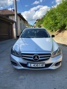 Mercedes-Benz E 300, снимка 1