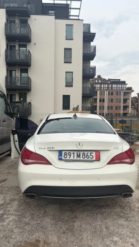Mercedes-Benz CLA 200, снимка 1