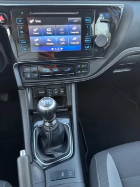Toyota Auris Facelift | Mobile.bg    10