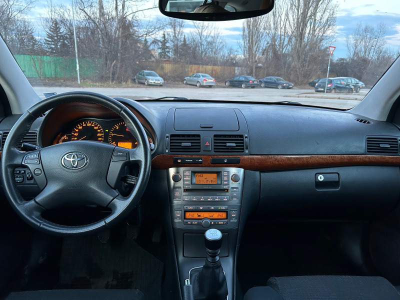 Toyota Avensis 2.0 d4d, снимка 3 - Автомобили и джипове - 46409317