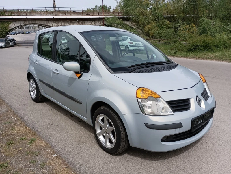 Renault Modus 1.6 16v ТОП СЪСТОЯНИЕ , снимка 2 - Автомобили и джипове - 45299845